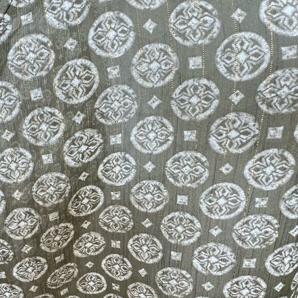 Chico’s Blouse Women M Olive Green Sequin Collar Metallic Sheer Button Front - Picture 6 of 10